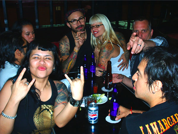 poca-gente-sabe-com-corresponsal-de-guerra_13